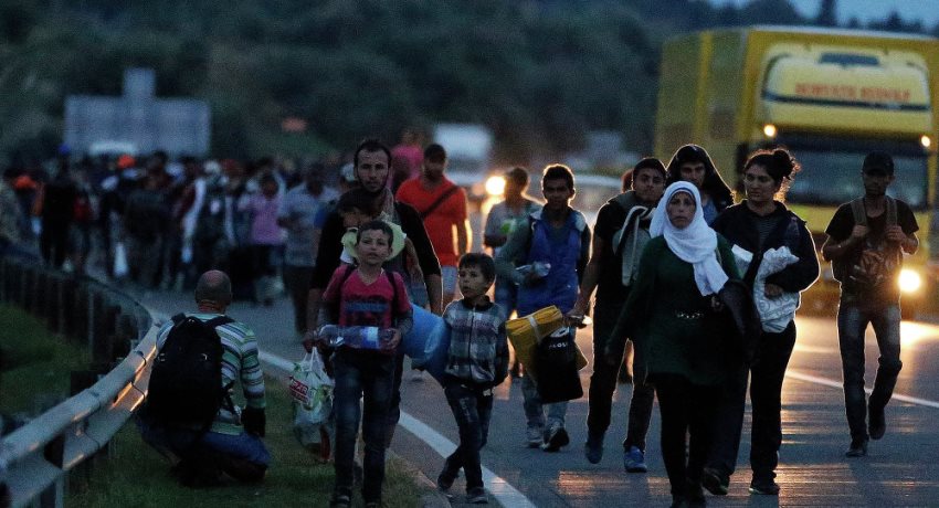 2015 refugee-related costs for Germany estimated at 21.1 billion euros